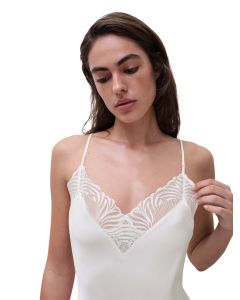 Chantelle legend nightdress milk